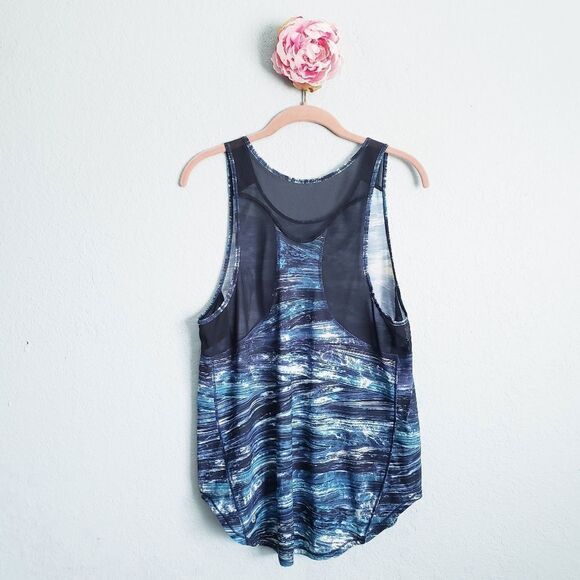Lululemon‎ Sculpt Tank Multi Blue Shorelines - Picture 6 of 7
